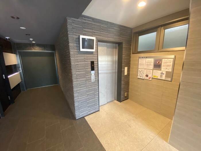 物件外観写真4　(建物設備)