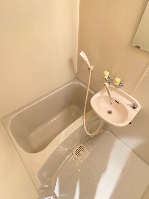 物件内観写真10　(バス／シャワールーム等)