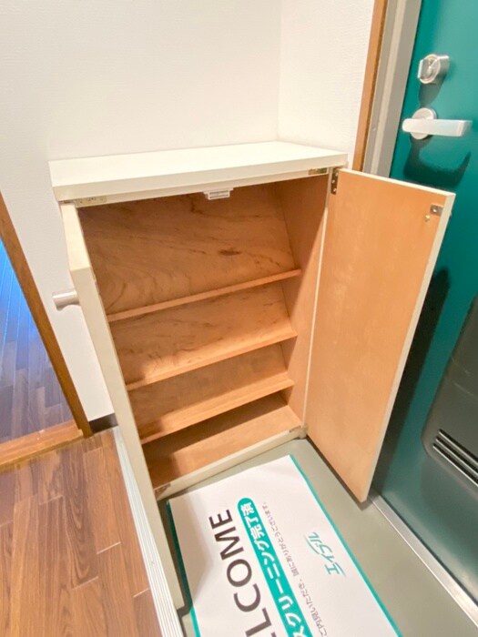 物件内観写真14　(靴箱)