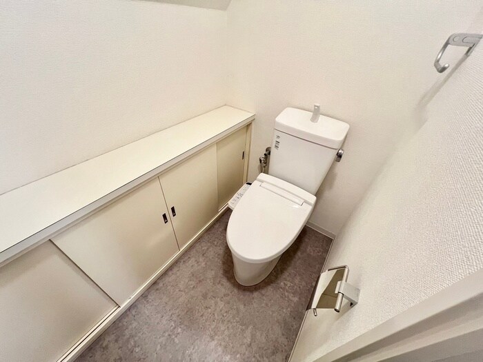 物件内観写真15　(トイレ)