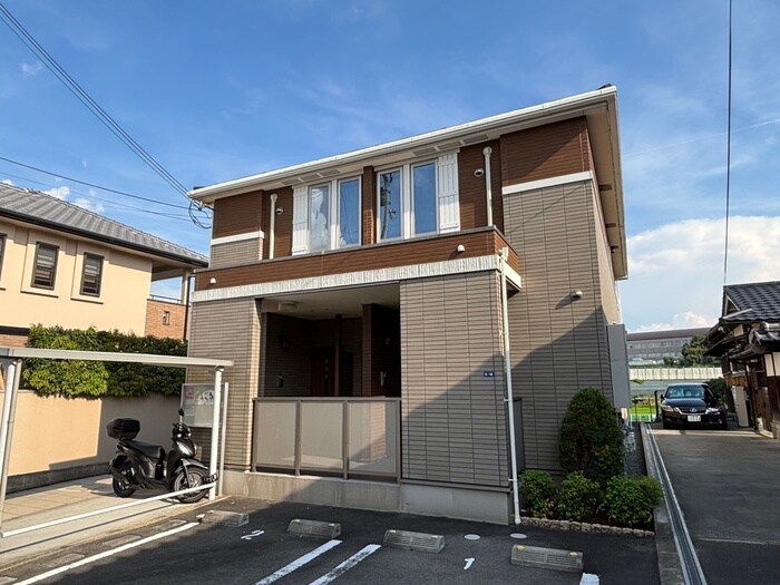 物件外観写真4　(外観写真)