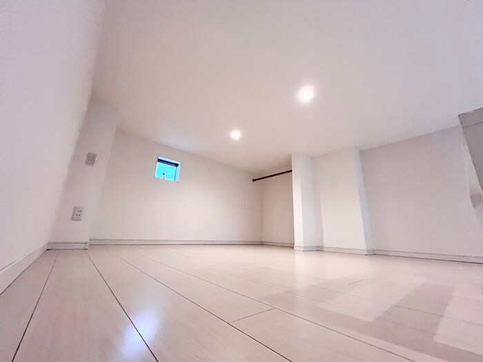 物件内観写真11　(居室)