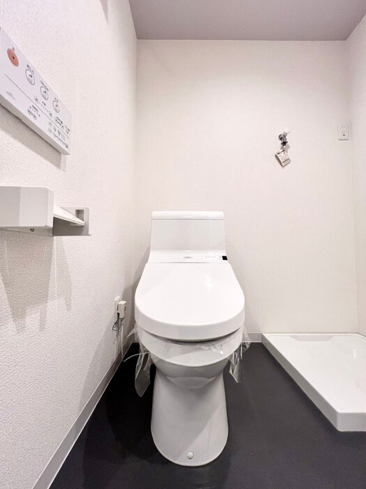 物件内観写真15　(トイレ)