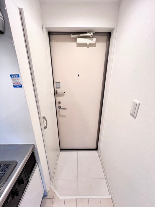 物件内観写真17　(玄関)