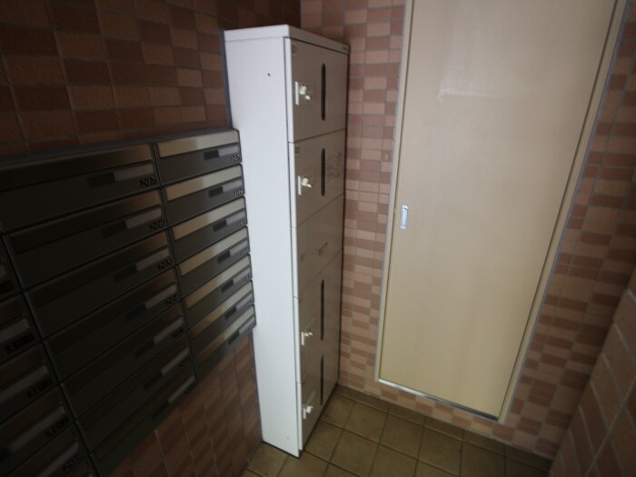 物件外観写真4　(建物設備)