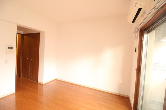 物件内観写真22　(居室)