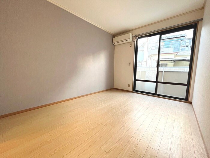 物件内観写真10　(居室)