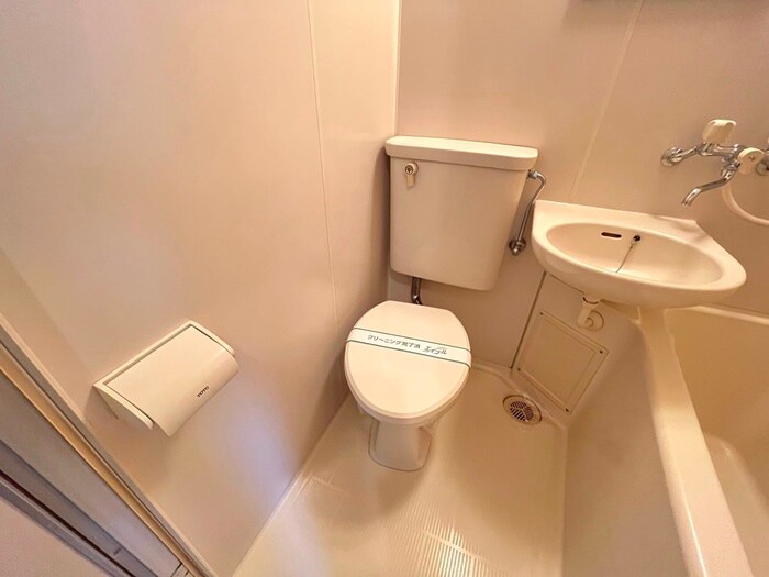 物件内観写真12　(トイレ)