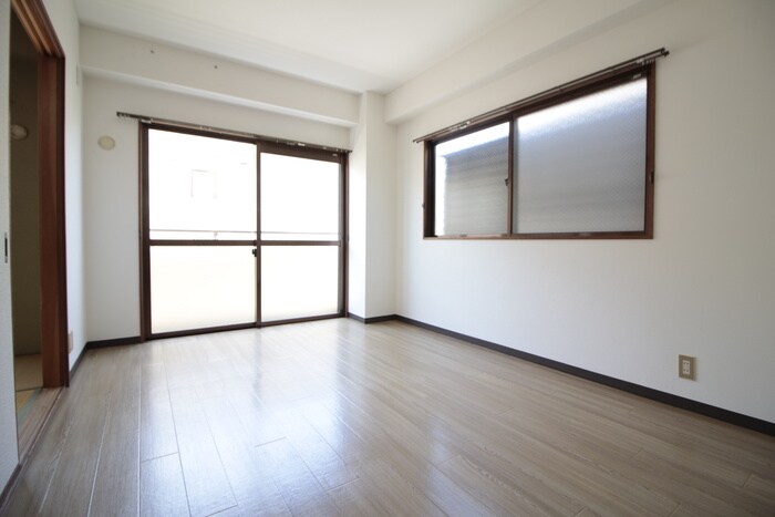 物件内観写真17　(居室)