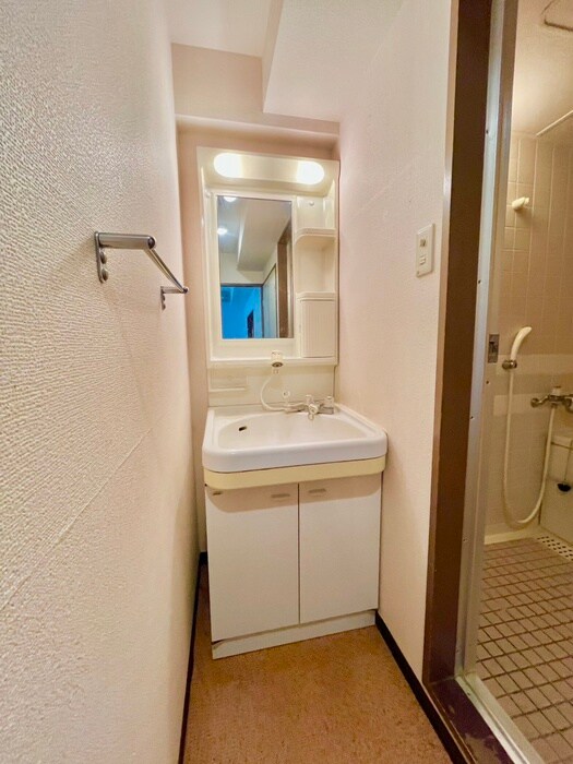 物件内観写真15　(洗面)