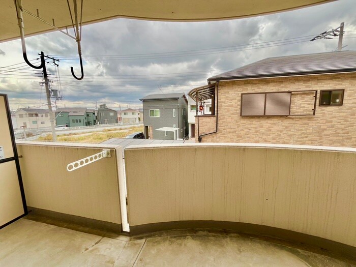 物件内観写真22　(室内からの展望)