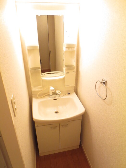 物件内観写真11　(洗面)