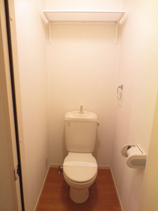 物件内観写真14　(トイレ)