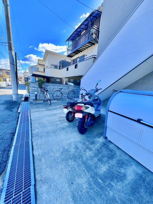 物件外観写真5　(外観写真)