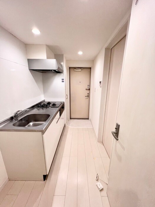 物件内観写真16　(廊下)