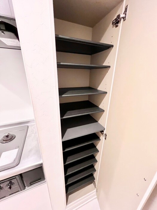 物件内観写真18　(靴箱)