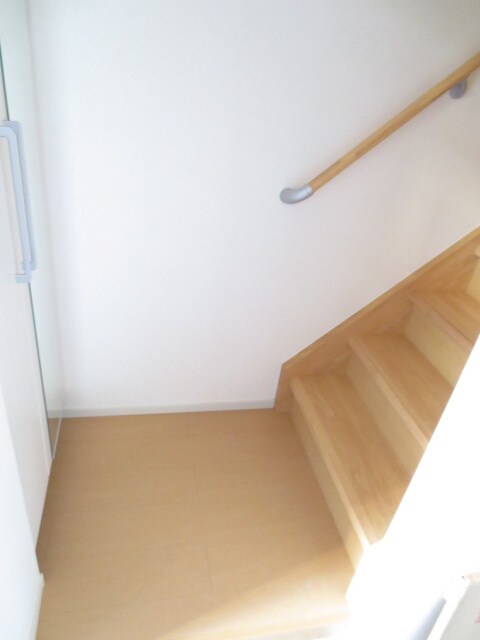 物件内観写真13　(廊下)