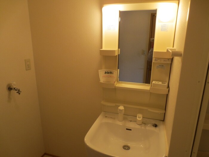 物件内観写真10　(洗面)