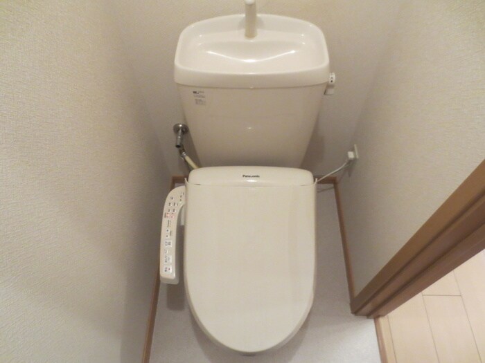 物件内観写真12　(トイレ)