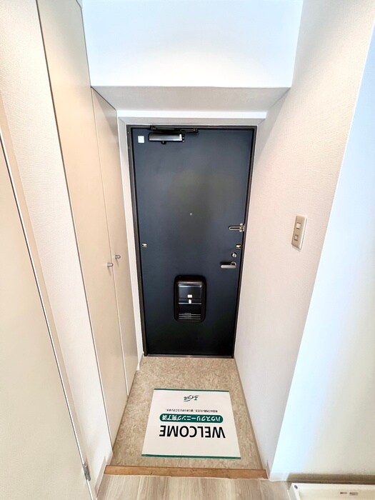 物件内観写真14　(玄関)