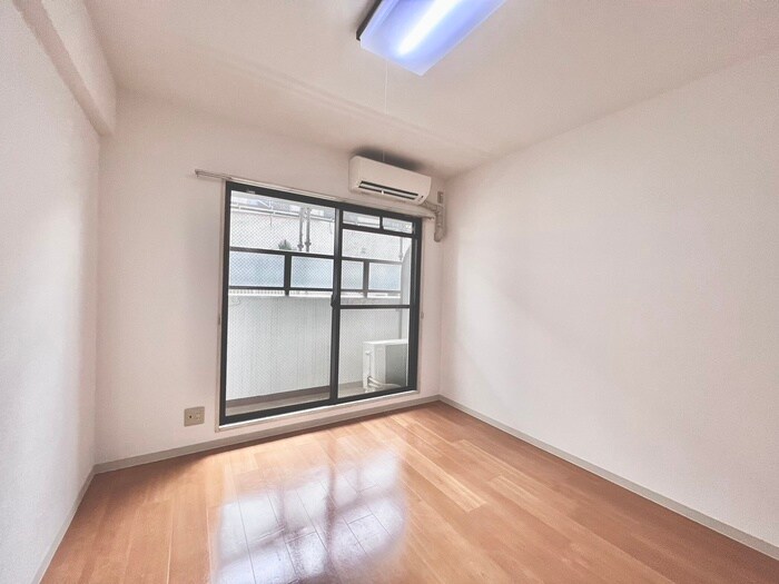 物件内観写真17　(居室)