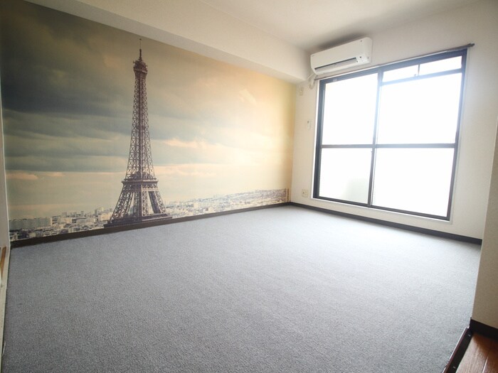 物件内観写真4　(居室)