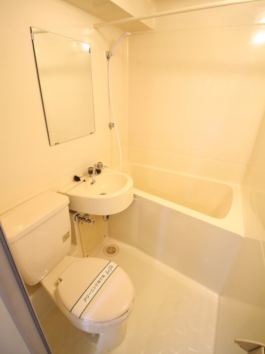 物件内観写真8　(バス／シャワールーム等)