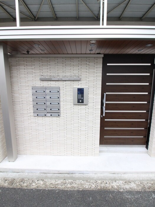 物件外観写真4　(建物設備)