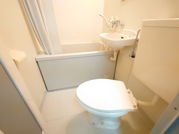 物件内観写真10　(トイレ)