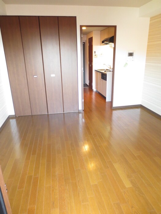 物件内観写真4　(居室)