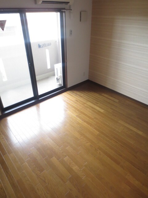 物件内観写真5　(居室)