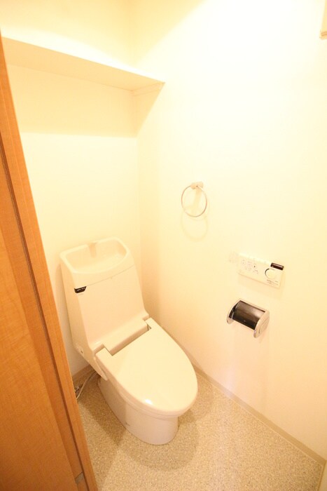 物件内観写真12　(トイレ)