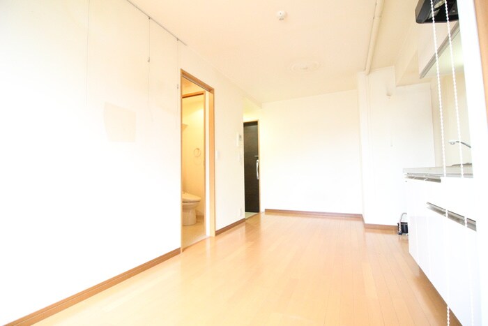 物件内観写真18　(居室)