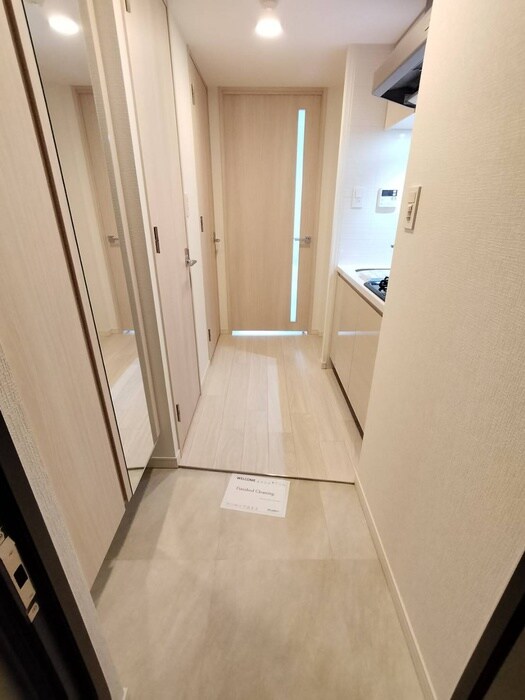 物件内観写真21　(玄関)