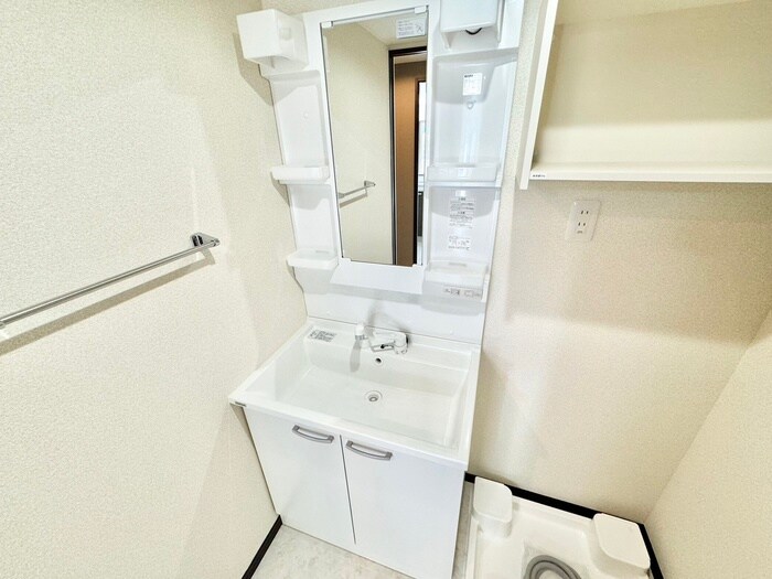 物件内観写真12　(洗面)