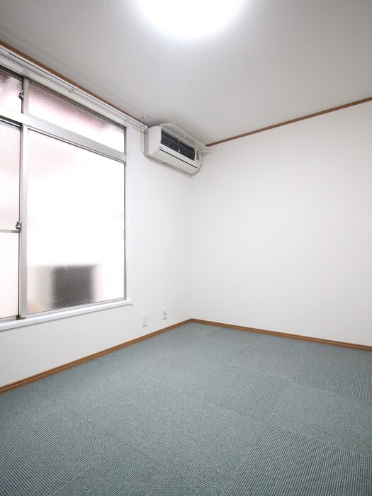 物件内観写真19　(居室)