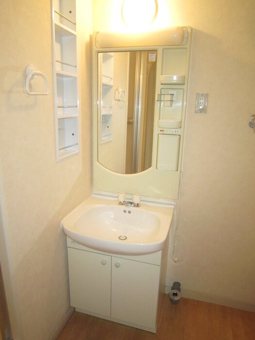 物件内観写真11　(洗面)