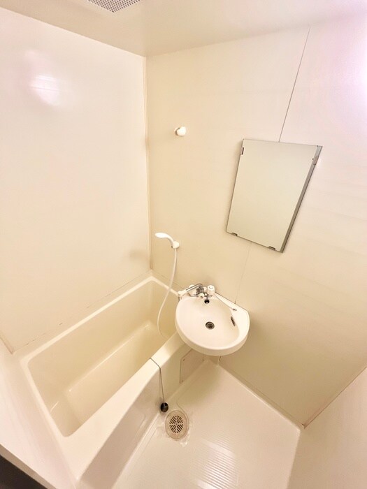 物件内観写真8　(バス／シャワールーム等)