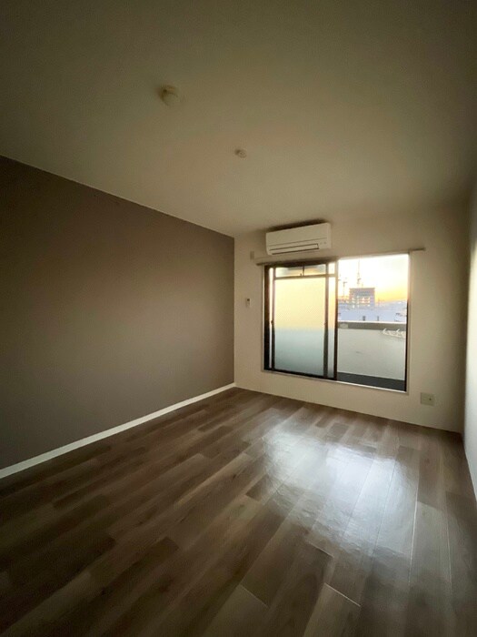 物件内観写真12　(居室)