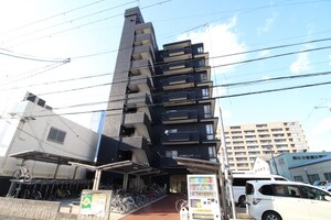 シャルレ４番館外観写真