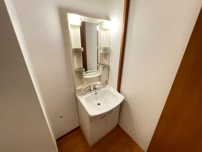 物件内観写真14　(洗面)