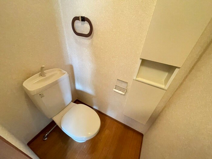 物件内観写真18　(トイレ)