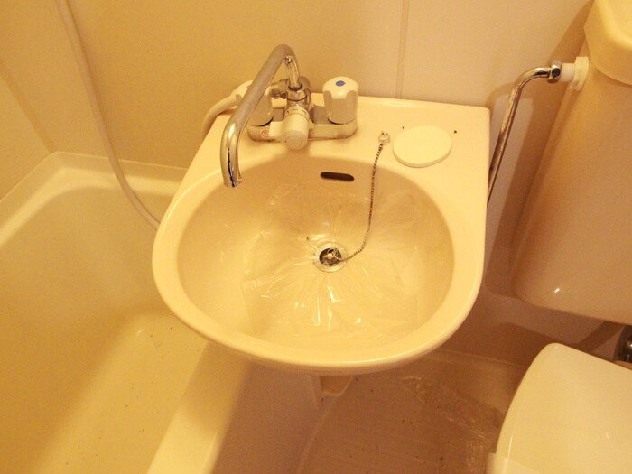 物件内観写真9　(洗面)