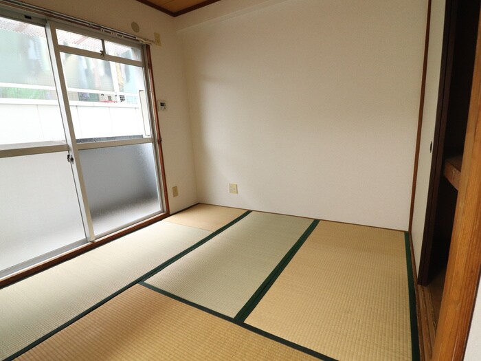 物件内観写真7　(居室)