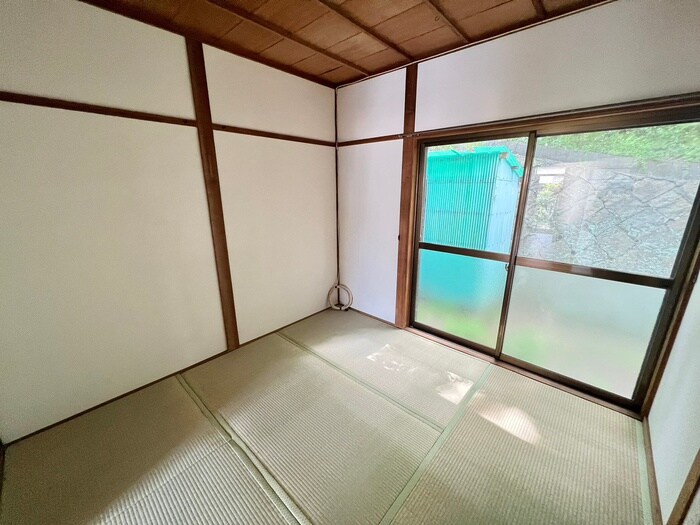 物件内観写真4　(居室)