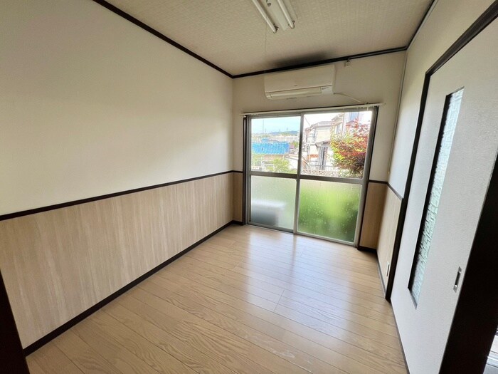 物件内観写真5　(居室)