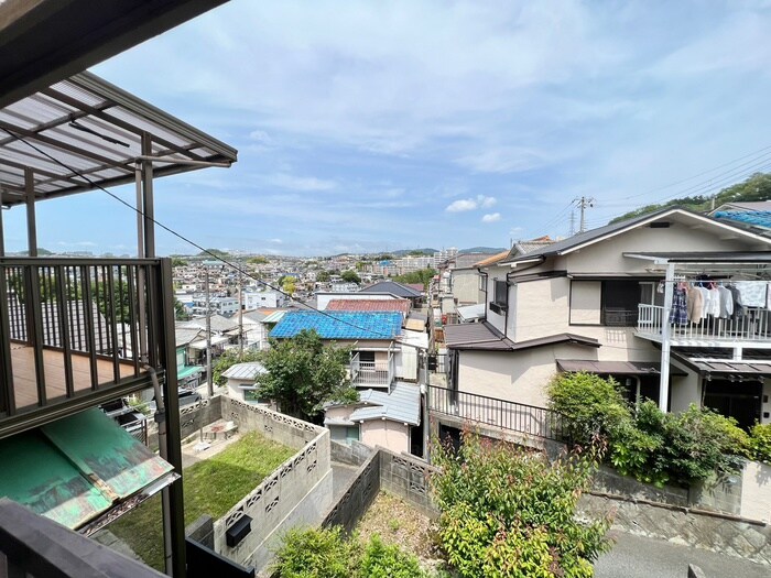 物件内観写真17　(室内からの展望)