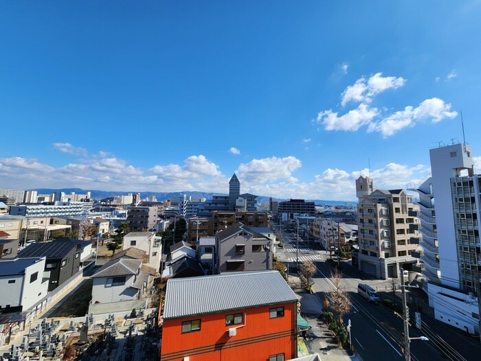 物件内観写真21　(室内からの展望)