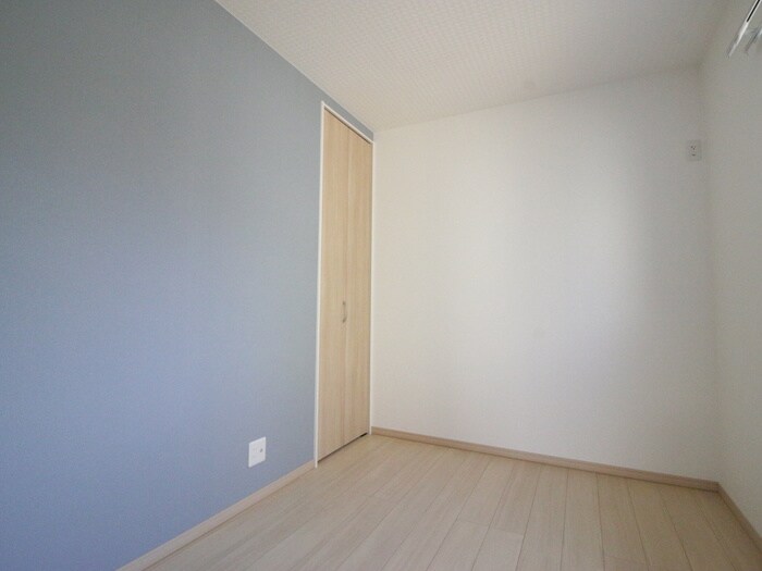 物件内観写真12　(居室)