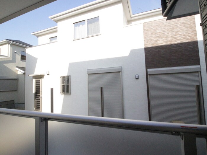 物件内観写真15　(室内からの展望)